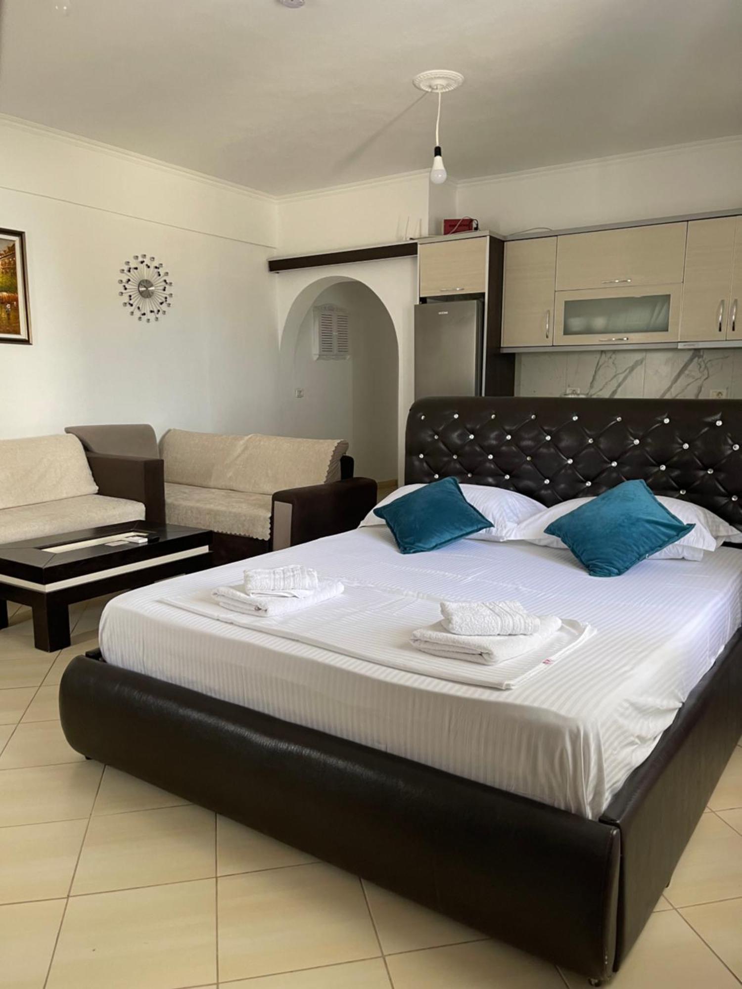 Emiljano Seaview Appartement Ksamil Buitenkant foto